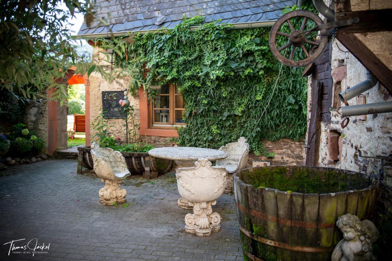 Echternacher Hof - Moselloft Kinheim Zewnętrze zdjęcie